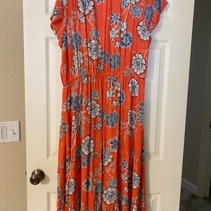 Women's Sonoma Goods For Life Short Sleeve Tiered Maxi Dress
XL Summer Bloom Red